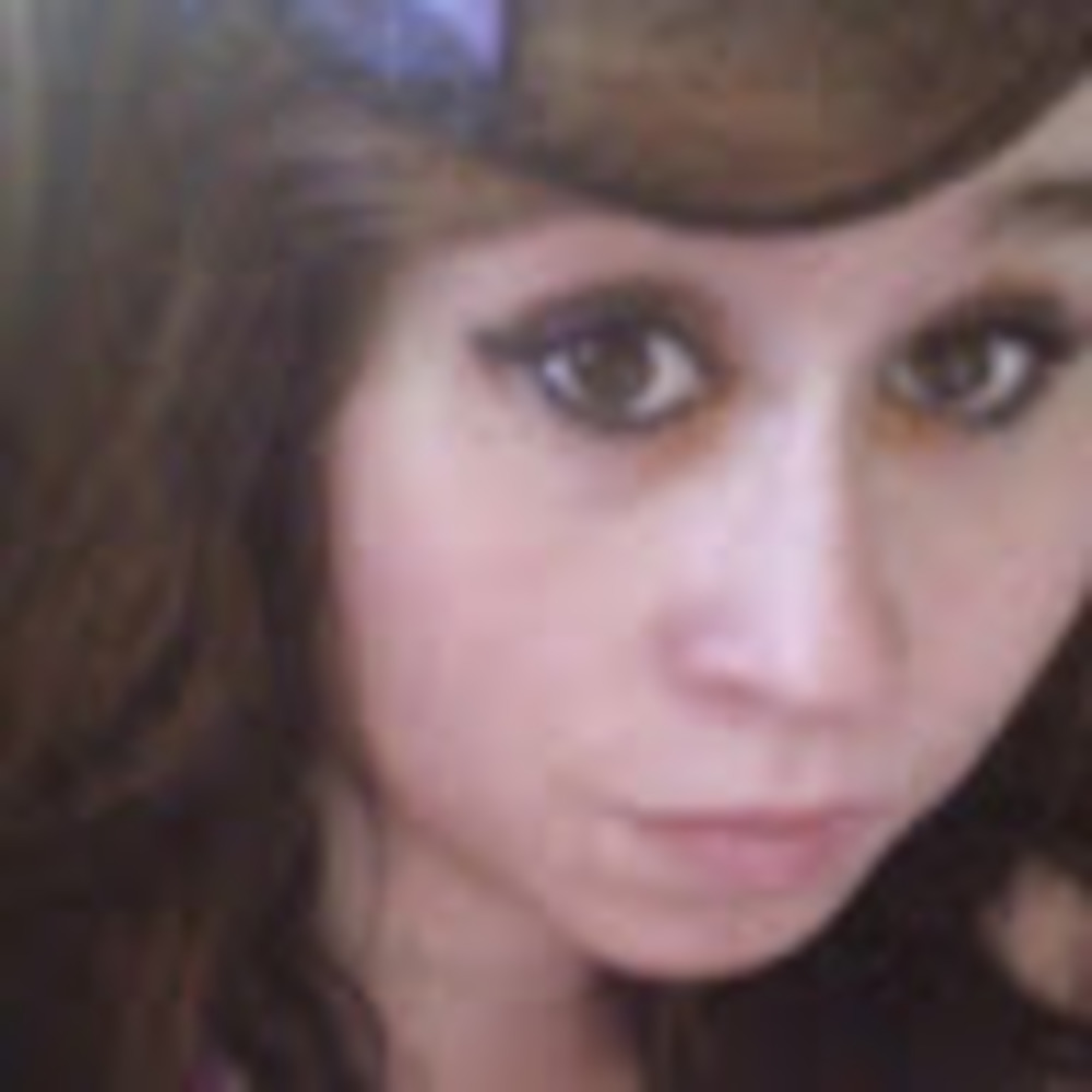 Meet your Posher, Tiffany
